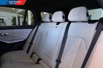BMW Seria 3 G20-G21 Touring 2.0 330i 258KM 2022 BMW Seria 3 330i xDriveFV23LED Fog lightsBMW LaserlichtHak Holowniczy, zdjęcie 15