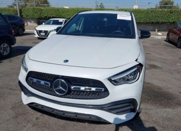 Mercedes GLA II 2022 Mercedes-Benz GLA 2022, 2.0L, 4x4, od ubezpieczalni, zdjęcie 4