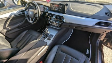 BMW Seria 5 G30-G31 Touring 520d 190KM 2018 BMW 520 190PS OPŁACONY Bezwypadkowy Automat, zdjęcie 18