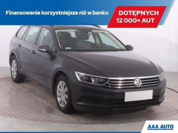 Volkswagen Passat B8 Variant 1.6 TDI 120KM 2015 VW Passat 1.6 TDI, Salon Polska, Serwis ASO