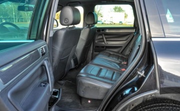 Volkswagen Touareg I 3.0 TDI 225KM 2007 Volkswagen Touareg 3,0TDI 2007 r. Lift Automat 4Motion 3.0 Diesel 224KM, zdjęcie 7