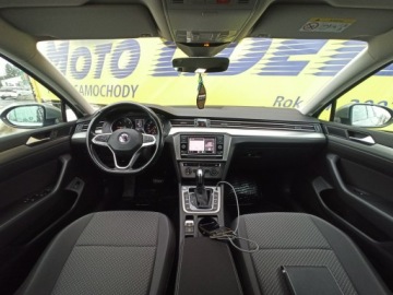 Volkswagen Passat B8 Variant 2.0 TDI BlueMotion SCR 150KM 2019 Volkswagen Passat Variant salon, serwis, 23% VAT, zdjęcie 22