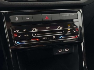Volkswagen T-Cross SUV 1.5 TSI 150KM 2024 Volkswagen T-Cross Digital Cockpit podgrzewane fotele kamera Keyless, zdjęcie 22