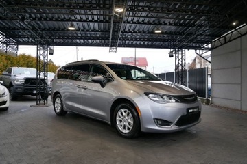 Chrysler Pacifica II 2020 Chrysler Pacifica Touring L 3.6L Pentastar V6 287KM StowN Go S Kamera 7os, zdjęcie 1