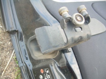 MERCEDES VANEO W414 KLADKA DVEŘE ZADNÍ LEVÝ STŘEDNÍ
