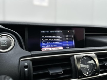 Lexus IS III Sedan Facelifting 200t 245KM 2018 Lexus IS300 Lexus IS 300 2.0 Turbo 245 KM | Execut, zdjęcie 28