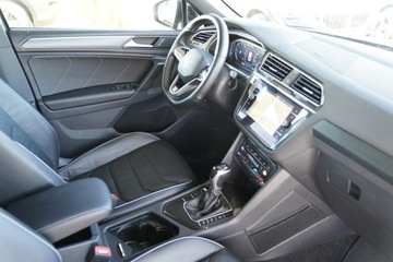 Volkswagen Tiguan II 2022 Volkswagen Tiguan R-LINE SKÓRA panorama ACC bl, zdjęcie 25