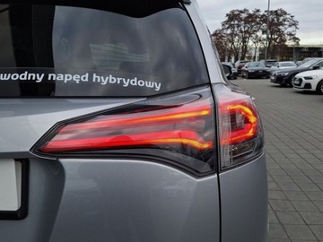 Toyota RAV4 IV MPV Facelifting 2.5 Hybrid 197KM 2017 Toyota RAV4 RAV4 Hybrid Selection 4x4 Temp aktywnyCzytanie znakowBi-LEDPL, zdjęcie 26