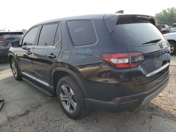 Honda Pilot II 2023 Honda Pilot 2023, 3.5L, 4x4, po gradobiciu 3.5 Benzyna 285KM, zdjęcie 5