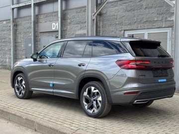 Skoda Kodiaq II SUV Plug-In 1.5 TSI Plug-In Hybrid 204KM 2026 SKODA Kodiaq Sportline 1.5 TSI iV PHEV 4x2 DSG Suv 204KM 2026, zdjęcie 5