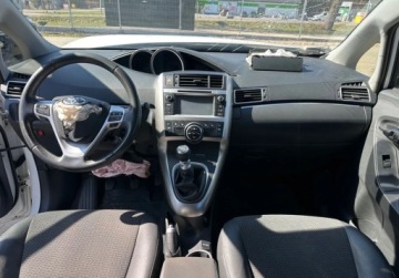 Toyota Verso Minivan Facelifting 2.0 D-4D 124KM 2014 Toyota Verso 2.0D-4D 124KM 2014r. 7-os.auto zarejestrowane i ubezpieczone, zdjęcie 9