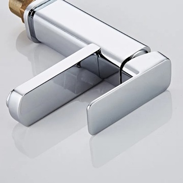 СТАНДАРТНЫЙ Смеситель для умывальника, ХРОМ CUBIC, НАСТОЛЬНЫЙ Смеситель для умывальника, ВАННАЯ КОМНАТА