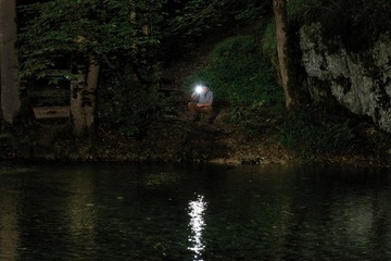 ФОНАРЬ С ЗАЖИМОМ ДЛЯ КРЕПЛЕНИЯ, АККУМУЛЯТОРНЫЙ, МОЩНЫЙ, 400 ЛЮМЕН, IP44