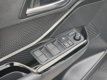 Toyota C-HR I Crossover Facelifting 2.0 Hybrid Dynamic Force 184KM 2023 Toyota C-HR 2.0 Hybrid Style Toyota C-HR 2.0 HSD,, zdjęcie 24