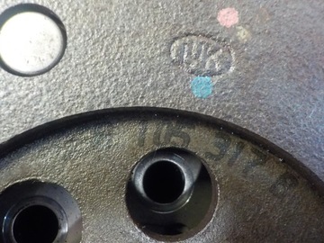 AUDI A4 B6 1.8 T 04R 190KM BEX KOLO DVOUHMOTNÉ 068105317B