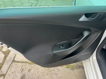 Volkswagen Passat B7 Variant 1.8 TSI 160KM 2010 Volkswagen Passat kombi, zdjęcie 16