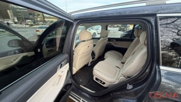 BMW X7 SUV 3.0 30d 265KM 2019 BMW X7 Indywidual 7 os. Polski salon chyba wszystko co mozliwe 1.r.gwaranc, zdjęcie 20