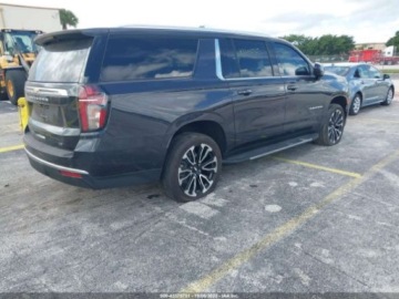 Chevrolet Suburban GMT900 2023 Chevrolet Suburban LT 2023 5.3l 5.3 Benzyna 355KM, zdjęcie 5