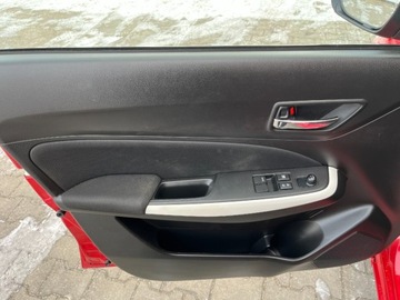 Suzuki Swift VI 2019 Suzuki Swift 1.2 benzyna 90 KM 4x4 niski przebieg zadbany mozliwa zam, zdjęcie 20