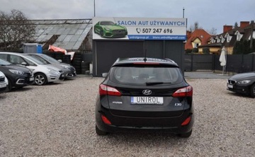 Hyundai i30 2014 Hyundai i30 1.4 Benzyna Nawigacja Klimatyzacja Cz.parkowania 1.4 Benzyna, zdjęcie 7