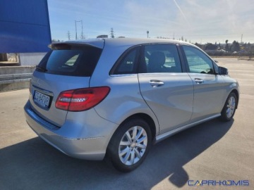 Mercedes Klasa B W246 Sports Tourer 180 BlueEFFICIENCY 122KM 2013 Mercedes-Benz Klasa B B180 I wlascicielka Super wyposazona Automat 1.6, zdjęcie 5