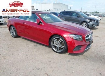 Mercedes Klasa E W213 2018 Mercedes-Benz Klasa E 400 2018 3.0l 3.0 Benzyna 329KM