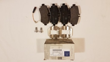 Mercedes Vaneo klocki hamulcowe przód 4144200220
