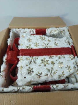 CClife Набор из 4 рождественских подарочных коробок Декоративные светодиодные снежинки