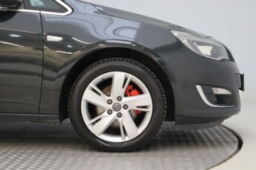 Opel Astra J Sports Tourer Facelifting 1.7 CDTI ECOTEC 130KM 2014 Opel Astra 1.7 CDTI, Salon Polska, Navi, Klima, zdjęcie 14