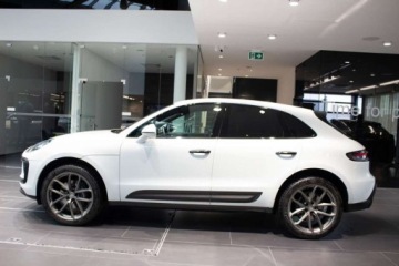 Porsche Macan SUV Facelifting 2.0  245KM 2021 Porsche Macan 2.0 Benzyna 244KM, zdjęcie 1