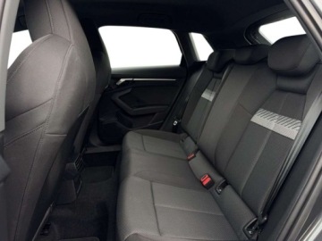 Audi A3 8Y Sportback 1.5 35 TFSI 150KM 2024 Audi A3 Sportback S Line Reflektory LED Apple CarPlay Android Auto Gwaranc, zdjęcie 12