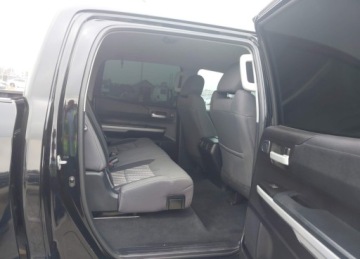 Toyota Tundra II 2020 Toyota Tundra TOYOTA TUNDRA SR5 5.7 Benzyna 386KM, zdjęcie 9