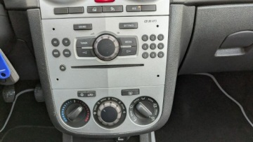 Opel Corsa D Hatchback 5d Facelifting 1.2 Twinport ECOTEC 85KM 2013 Opel Corsa 1.2i 85PS OPŁACONY Bezwypadkowy Serwis, zdjęcie 18