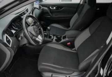 Nissan Qashqai II Crossover Facelifting 1.6 DiG-T 163KM 2018 Nissan Qashqai Nissan Qashqai 1.6 DIG-T Acenta 1.6 Benzyna 163KM, zdjęcie 18