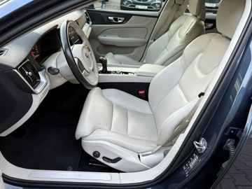 Volvo V60 II  Kombi 2.0 D3 150KM 2020 Volvo V60 2.0 D3 150 KM Skóry Kamera Hak FV23%, zdjęcie 7