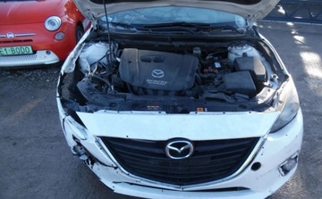 Mazda 3 III Sedan 2.0 SKYACTIV-G 120KM 2014 Mazda 3 2014r, Salonowy, 2.0 Benzyna. Uszkodzony prawy przod. 2.0 Benzyna, zdjęcie 4