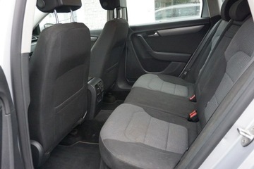 Volkswagen Passat B7 Variant 2.0 TDI CR DPF BlueMotion 140KM 2012 Volkswagen Passat sprawdzony na długich trasach,, zdjęcie 10