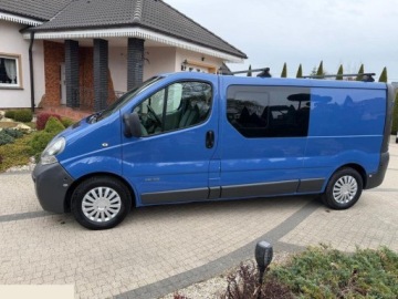 Renault Trafic II 2007 Renault Trafic Generation Expression 2.5 dCi 135KM 2007r, zdjęcie 12