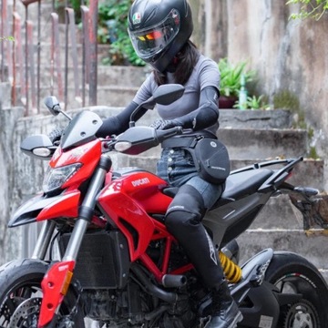 TORBA MOTOCYKLOWA NA NOGĘ UDO PAS SASZETKA NERKA