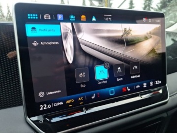 Volkswagen Tiguan II SUV Facelifting 1.5 TSI 150KM 2024 Volkswagen Tiguan serwis ASO 1.5TSI 150KM bezwypadkowy pakiety MatrixLED A, zdjęcie 25