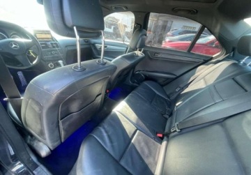 Mercedes Klasa C W204 Limuzyna 3.5 350 4MATIC 306KM 2011 Mercedes-Benz Klasa C 2011 MERCEDES-BENZ C350 4x4 - na placu w POLSCE po a, zdjęcie 13