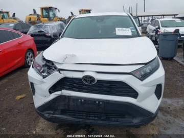 Toyota 2022 Toyota RAV4 2022r., LE, od ubezpieczalni 2.5 Benzyna 203KM, zdjęcie 1