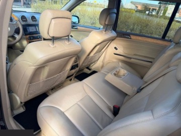 Mercedes Klasa GL X164 Off-roader Facelifting 450 CDI 306KM 2009 Mercedes-Benz GL 420 CDI 306KM 4X4 2009r Salon Polska Możliwa zamiana, zdjęcie 20