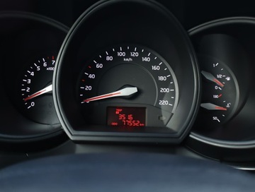 Kia Rio III Hatchback 3d Facelifting 1.4 DOHC CVVT 109KM 2016 Kia Rio 1.4 CVVT, Salon Polska, Klima, zdjęcie 10