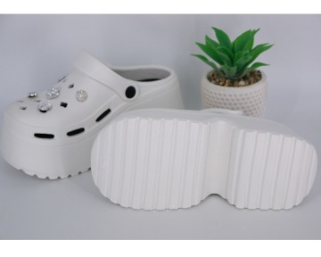 ШЛЕПЦЫ ДЛЯ БАССЕЙНА CROXES САНДАЛИИ РЕЗИНОВЫЕ КЛОГИ, БЕЛЫЕ, НА ПЛАТФОРМЕ 40/41