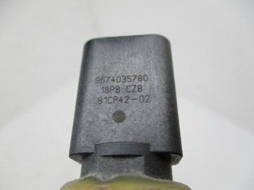 CITROEN C4 B7 208 10-18 1.2 THP HN01 SENZOR TLAKU OLEJE 9674035780