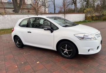 Toyota Auris I Hatchback 5d Facelifting 1.4 D-4D 90KM 2012 Toyota Auris Toyota Auris 1.4 D-4D Edition 1.4 Diesel 90KM, zdjęcie 19