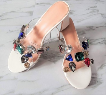 БЕЛЫЕ ПРОЗРАЧНЫЕ КРИСТАЛЛЫ ТАПОЧКИ POLE 38