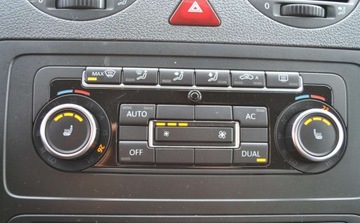 Volkswagen Caddy III Kombi Facelifting 1.6 TDI 102KM 2011 Volkswagen Caddy DSG - Long 7 miejsc - Bezwypdakowy - serwis - Oplacony, zdjęcie 27