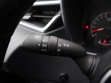 Toyota Corolla XII Sedan 1.5 VVT-i 125KM 2022 Toyota Corolla 1.5 VVT-i, Salon Polska, zdjęcie 15